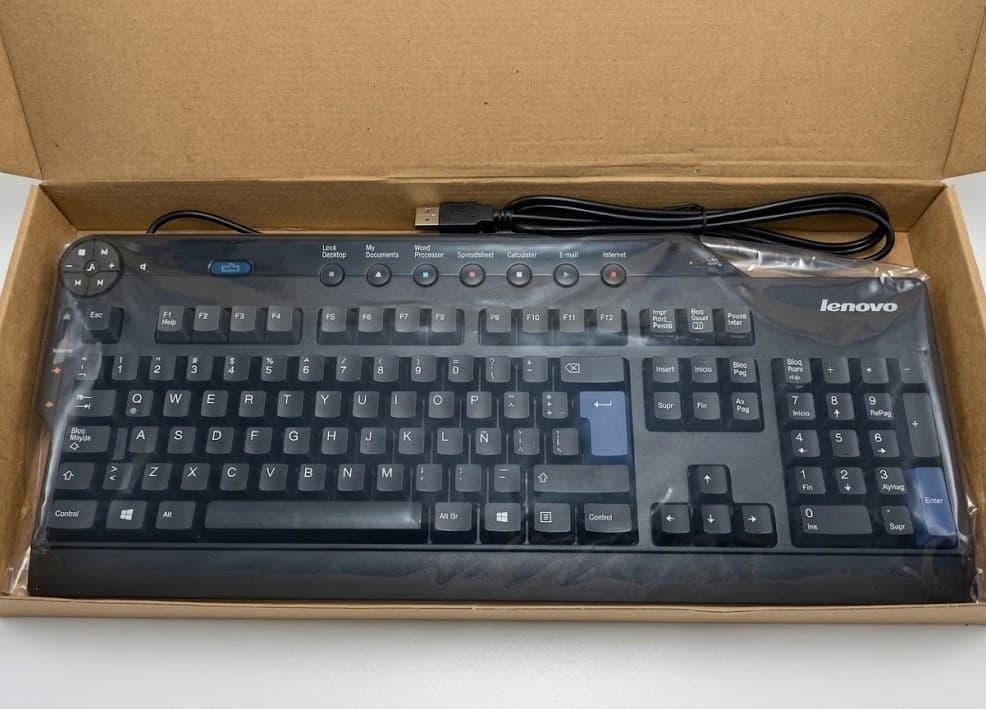 Kit Lenovo teclado y mouse, foto 2 de 3